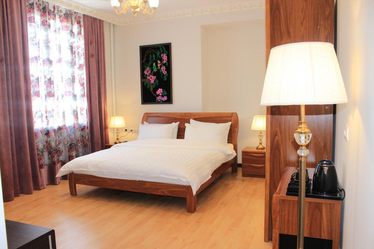 Kok-Art Hotel Jalal-Abad Zewnętrze zdjęcie