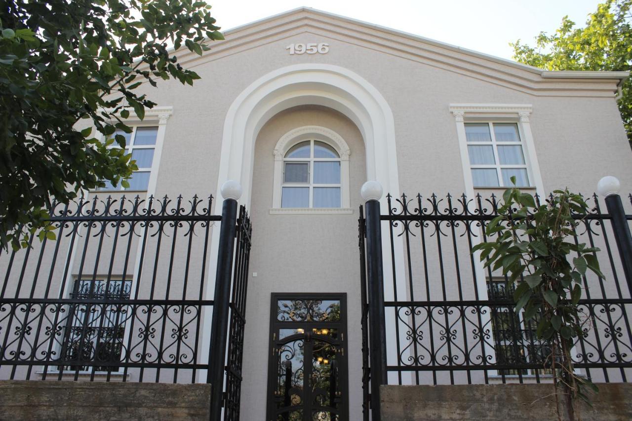 Kok-Art Hotel Jalal-Abad Zewnętrze zdjęcie